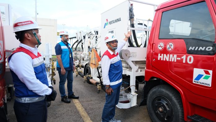Pertamina Patra Niaga Regional Sumatera Bagian Utara (Sumbagut) melalui AFT (Aviation Fuel Terminal) Hang Nadim memastikan stok Avtur dan sarana fasilitas dalam kondisi aman guna mendukung kelancaran penerbangan haji 2025 di Bandara Internasional Hang Nadim, Batam, Kepulauan Riau (Kepri). F, Pertamina