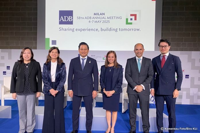 Wakil Menteri Keuangan (Wamenkeu) Thomas Djiwandono menyampaikan pandangan strategis mengenai pentingnya pengembangan pasar mata uang lokal dalam seminar yang merupakan bagian dari rangkaian 58th Annual Meeting Asian Development Bank (ADB) di Milan, Italia, Senin (5/5/2025). F, kemenkeu