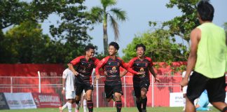 16 Tim Lolos ke Babak 16 Besar Liga 4 2024/2025, Persaingan Sengit Warnai Fase Grup Sebanyak 16 tim telah memastikan diri lolos ke babak 16 besar Liga 4 2024/2025 usai menyelesaikan seluruh pertandingan fase grup dari Grup Q hingga X. Persaingan di setiap grup berlangsung ketat, bahkan beberapa posisi ditentukan melalui klasemen mini akibat poin yang sama. f,pssi