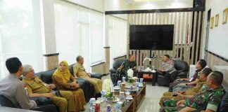 Antisipasi Kemarau 2025, Kodim 0315/Tanjungpinang Gelar Rakor Percepatan Swasembada Pangan Kodim 0315/Tanjungpinang menggelar Rapat Koordinasi (Rakor) Percepatan Swasembada Pangan di Ruang Data Makodim, Jalan A. Yani Km.6, Tanjungpinang, Selasa (03/06). F, diskominfo Tanjungpinang