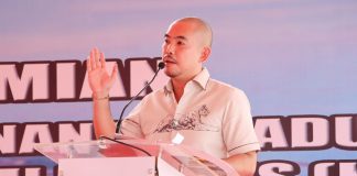 Pos Pengamanan Terpadu KEK Galang Batang Diresmikan, George Santos : Jaminan Keamanan Jadi Kunci Tarik Investor Pimpinan PT Bintan Alumina Indonesia (BAI), George Santos, saat peresmian Pos Pengamanan Terpadu di KEK Galang Batang, Kabupaten Bintan, Kamis (14/8/2025). F, PT BAI